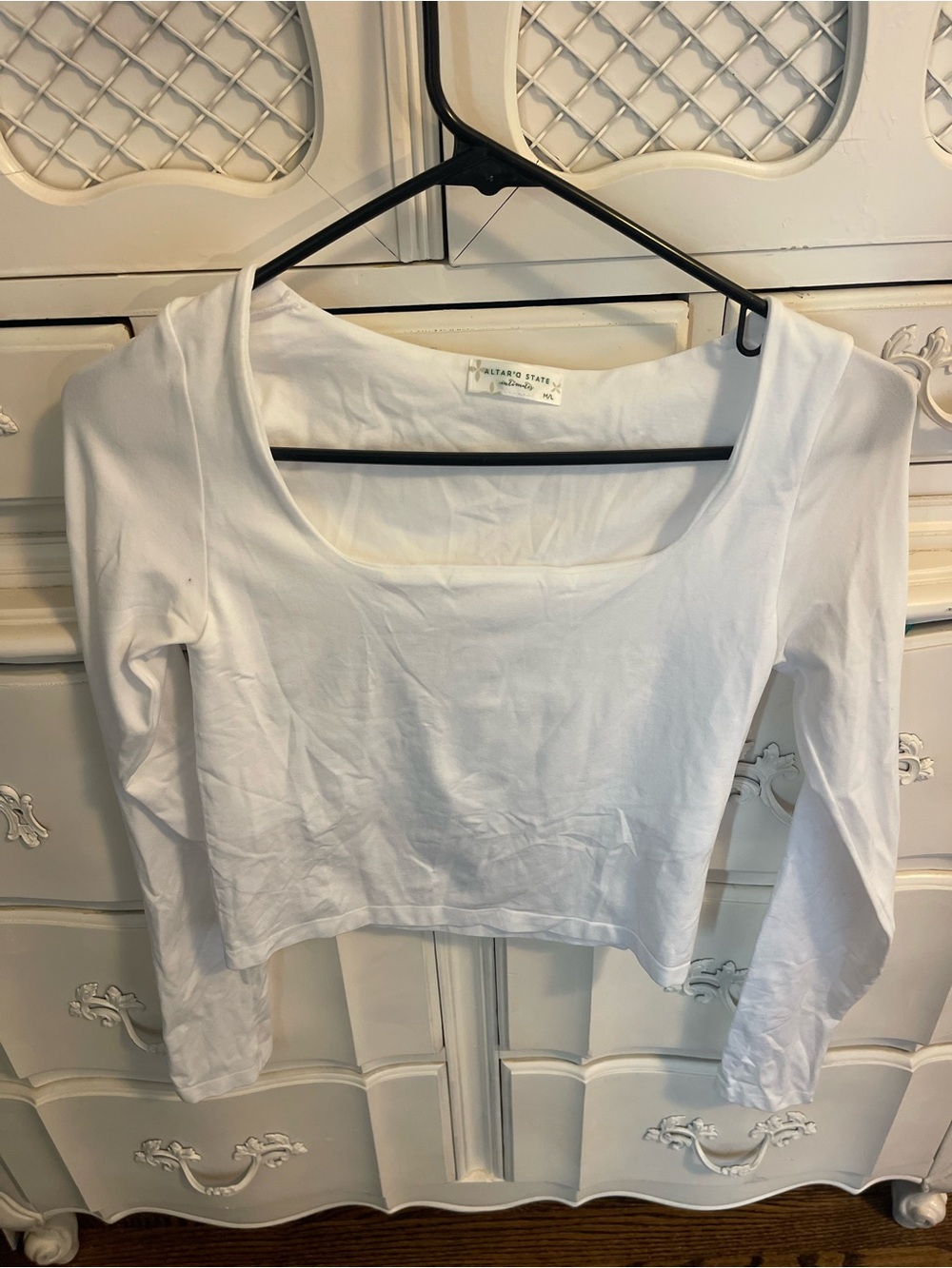 Altar'd State White Scoop Neck Long-Sleeve Top